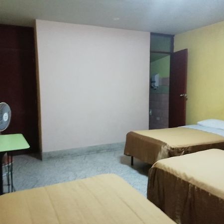 Hospedaje Oasis Chiclayo Exterior photo